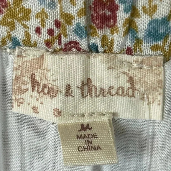 NWT Hem & Thread Women's Medium Tiered Floral Skirt Mustard 100% Rayon Lined NEW - Picture 2 of 8